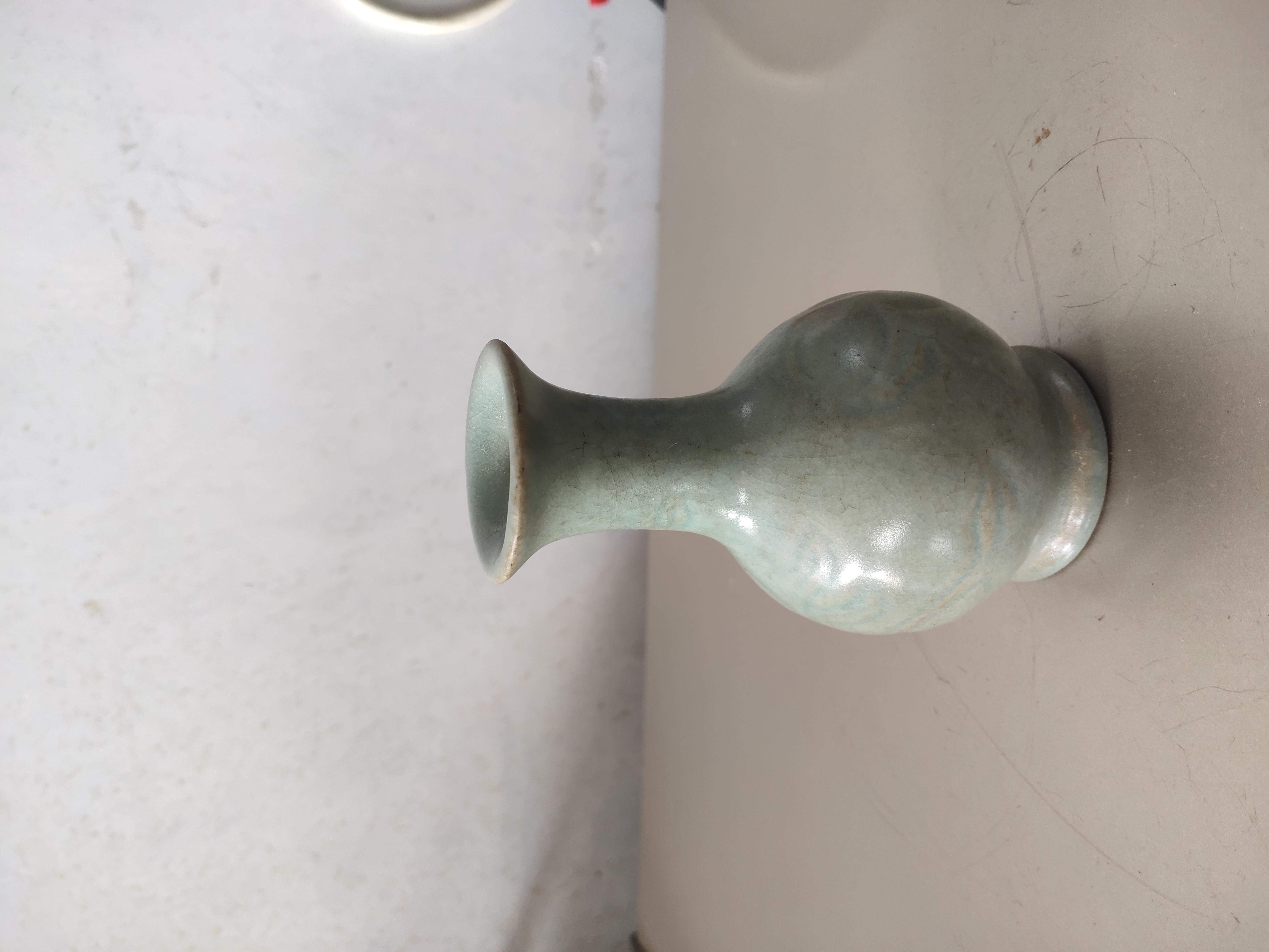 汝窑刻花梅瓶瓷器