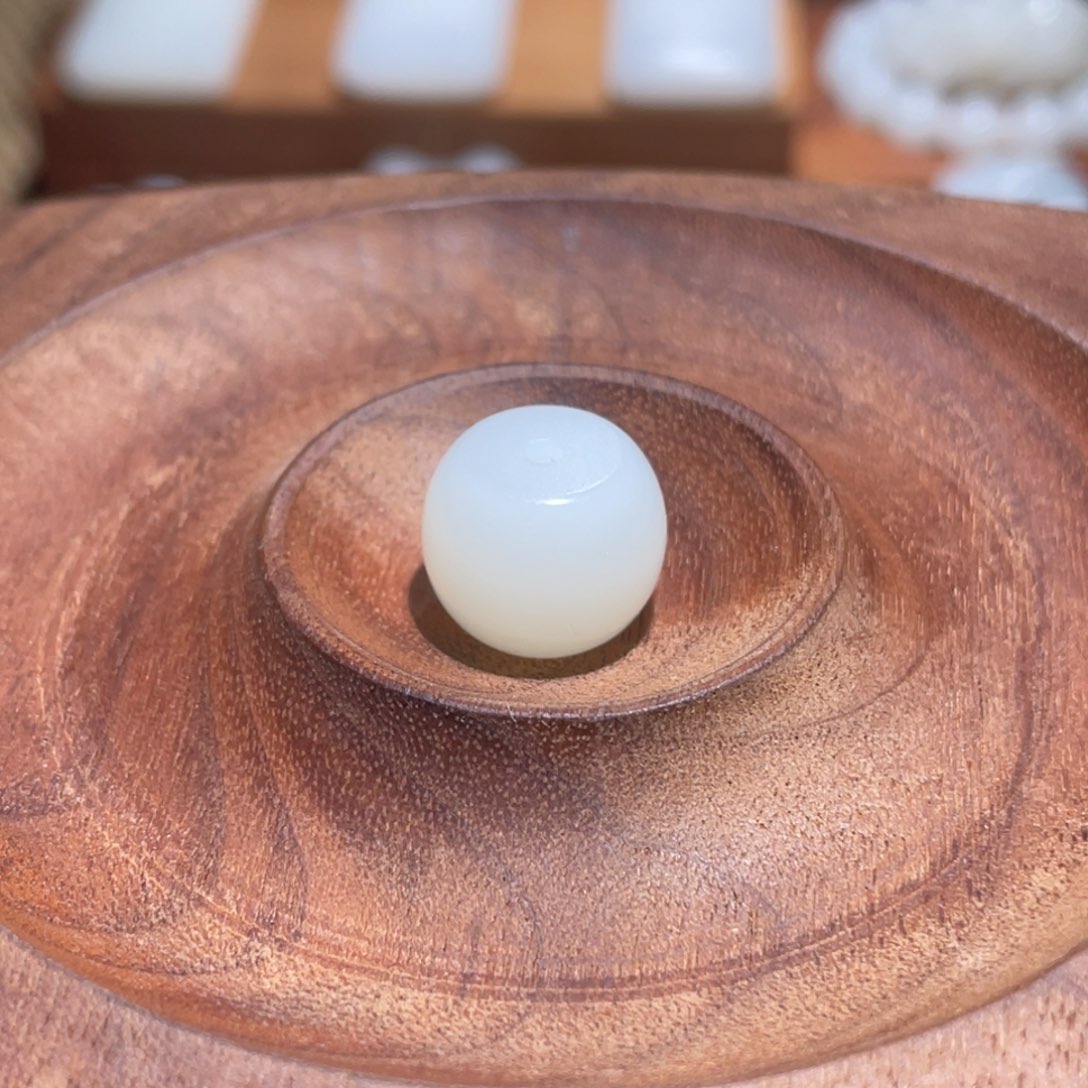 未镶嵌手链和田玉鼓珠