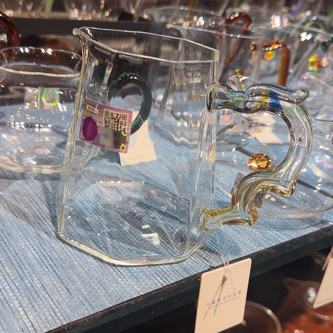 ****️晶隆//////////////