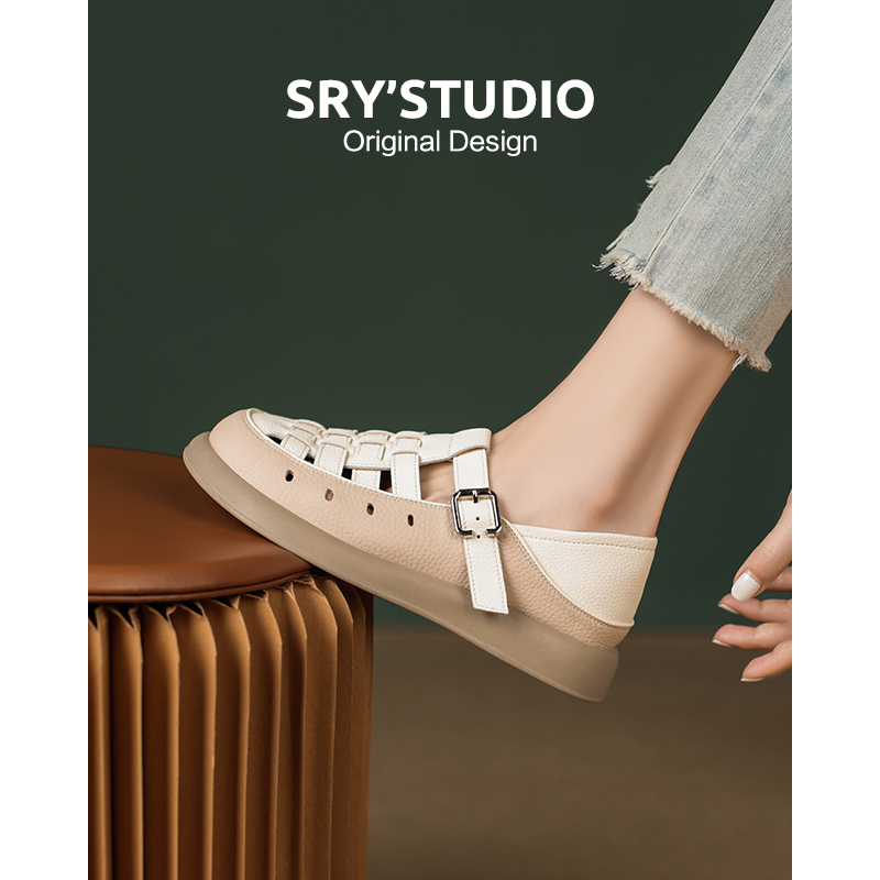 CZ6870牛皮镂空2025春夏季休闲洞洞鞋通勤软底复古猪笼凉鞋