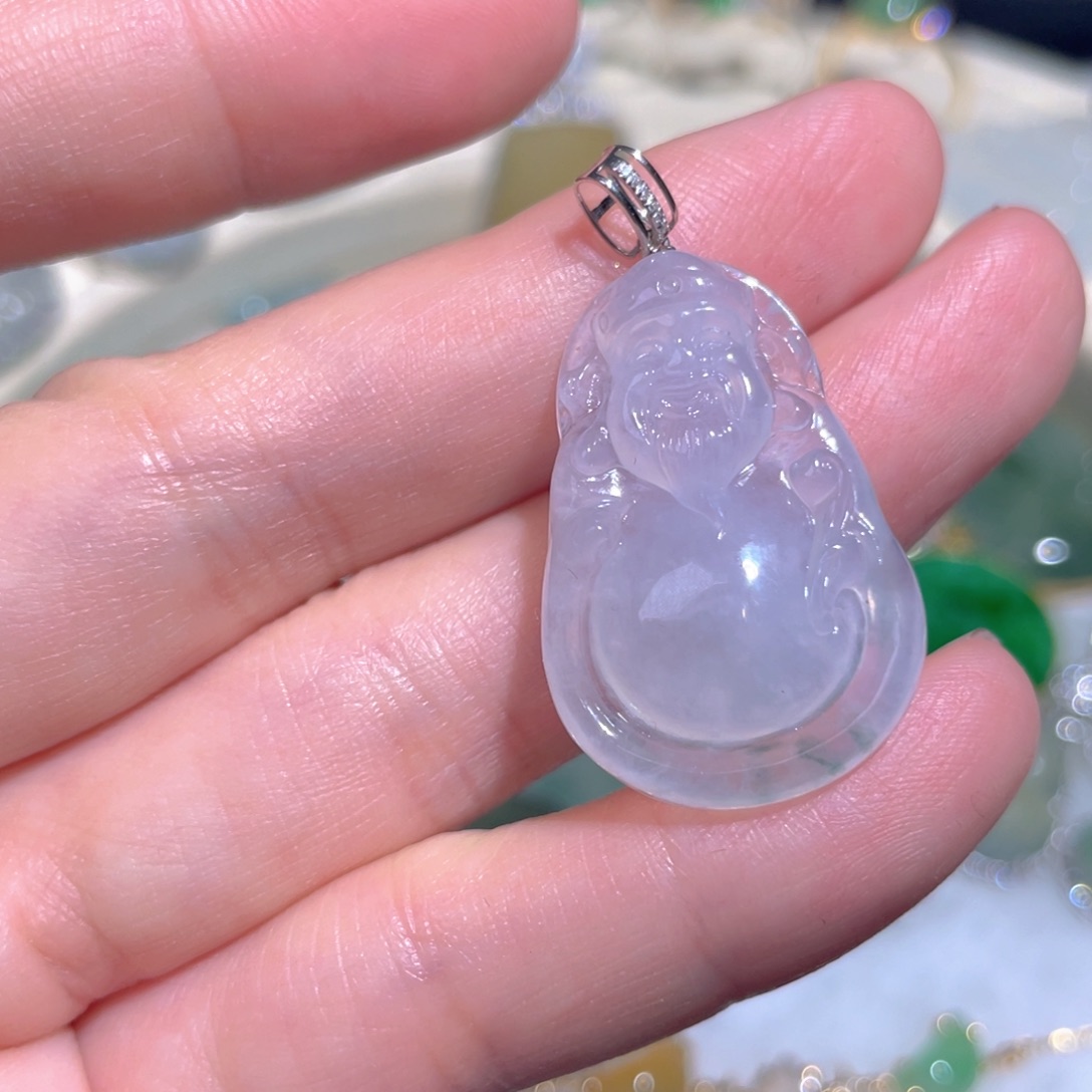 翡翠颈饰18K金镶嵌翡翠