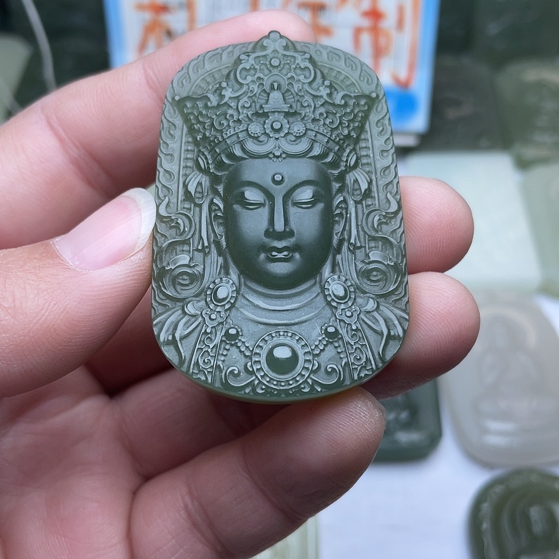 和田玉未镶嵌颈饰