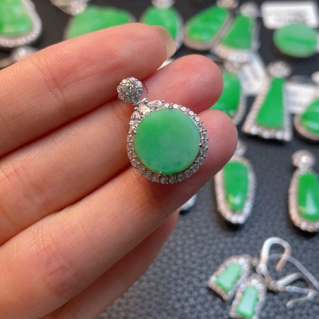 翡翠银S925镶嵌吊坠(不含链)