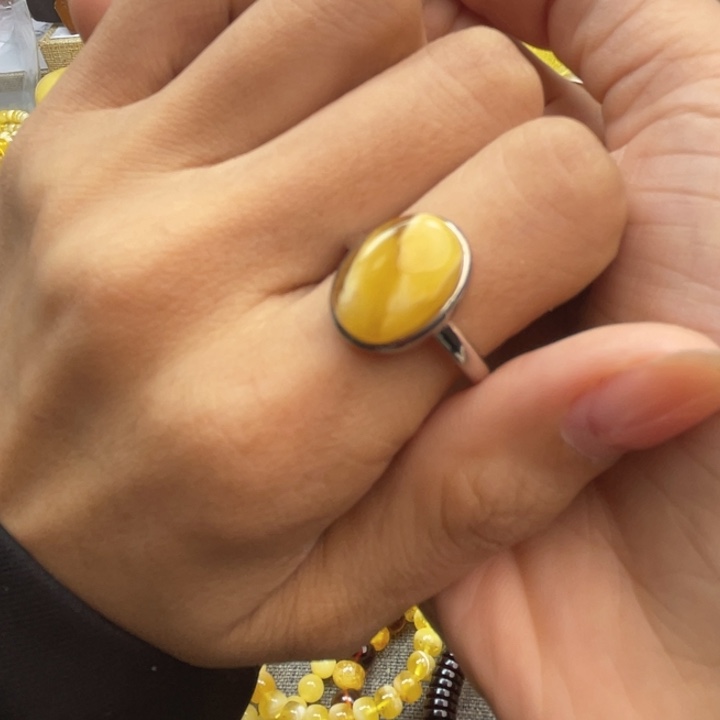 蜜蜡珠宝奇石未镶嵌戒指