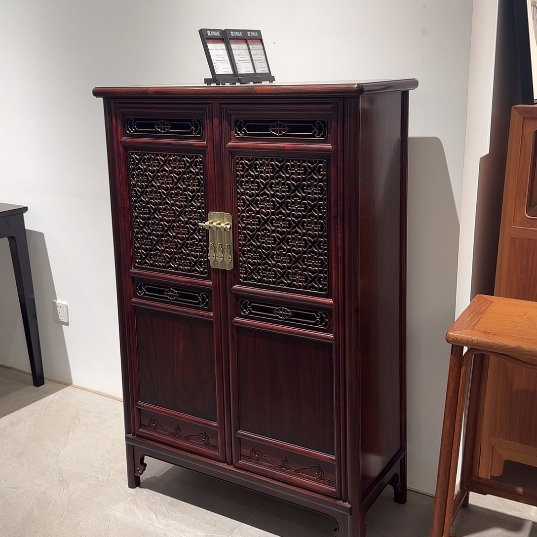 乌木类案台荔*?444555555555555555