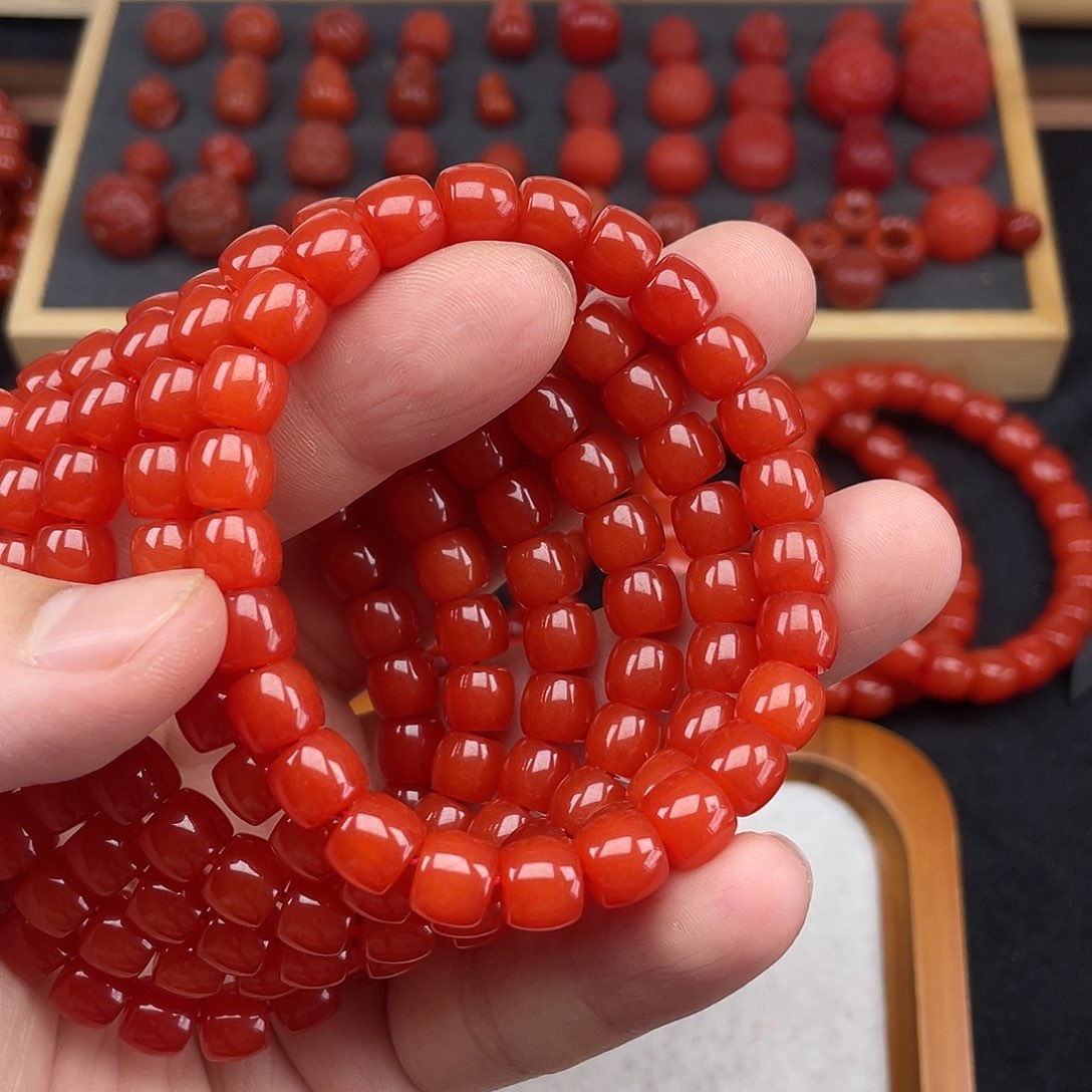 南红玛瑙6号保山锦红卡8直切手链未镶嵌