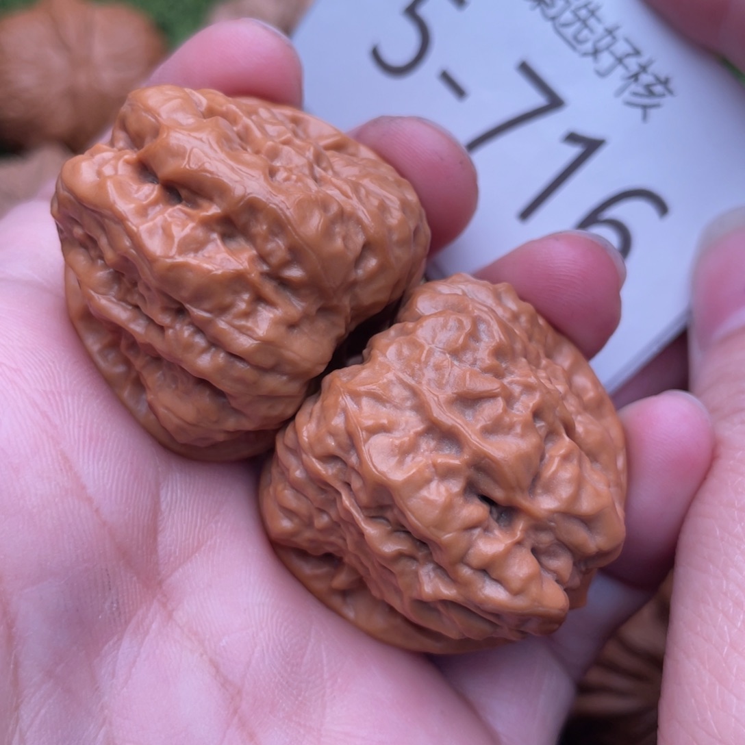 文玩核桃把件金蟾开背蛙36