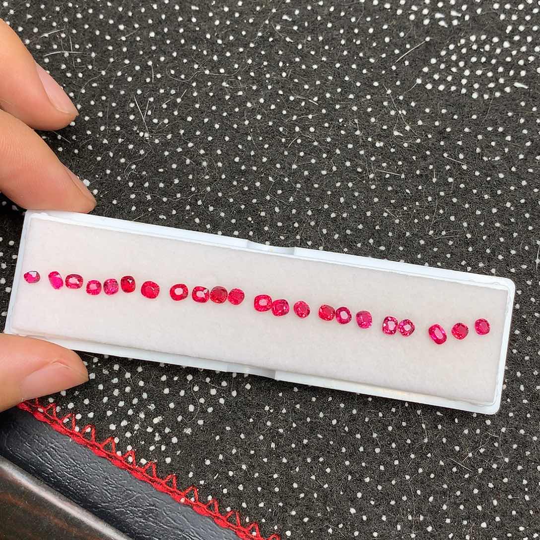 尖晶石裸石未镶嵌3.95克拉