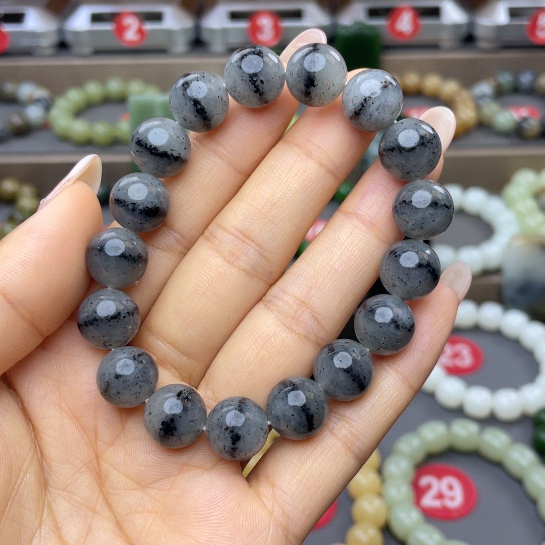 未镶嵌手串和田玉