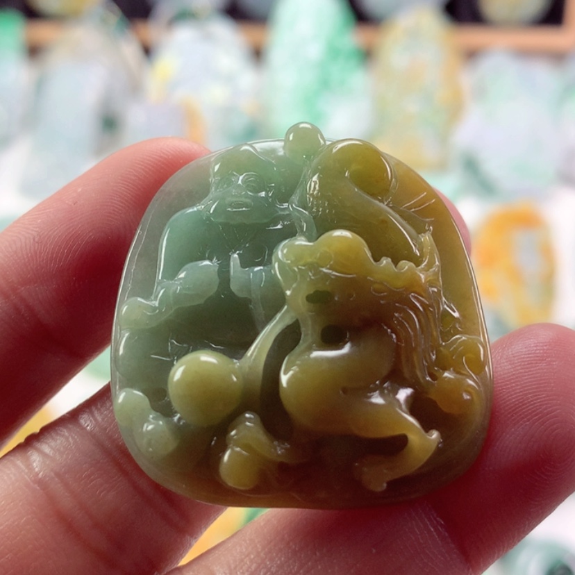 【闪购商品】翡翠吊坠(不含链)未镶嵌