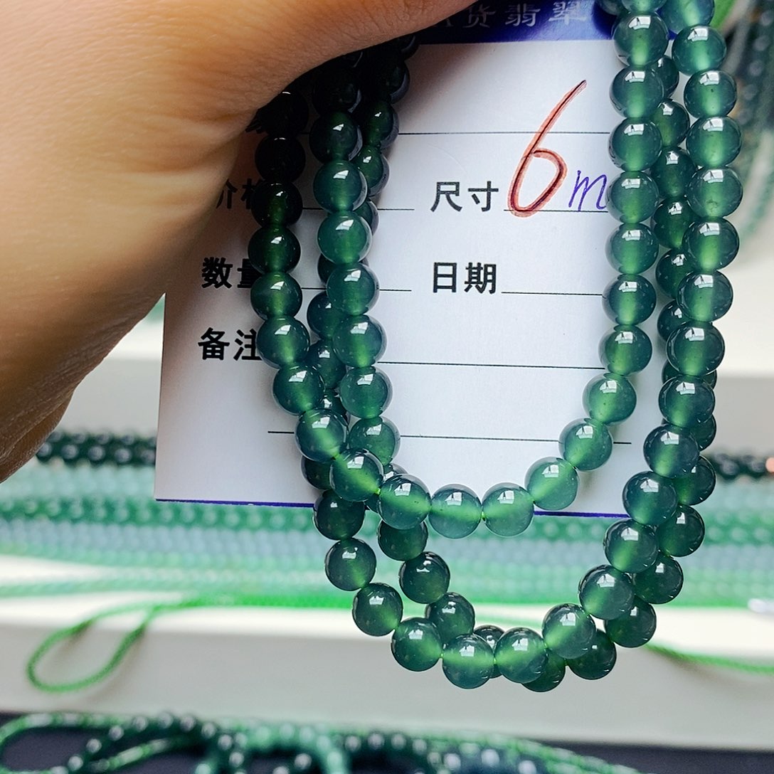 未镶嵌手串翡翠翡翠