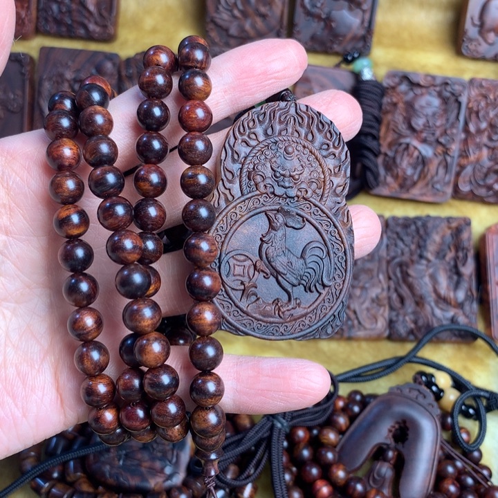 黄花梨/降香黄檀吊坠财**通黄花梨黄花梨