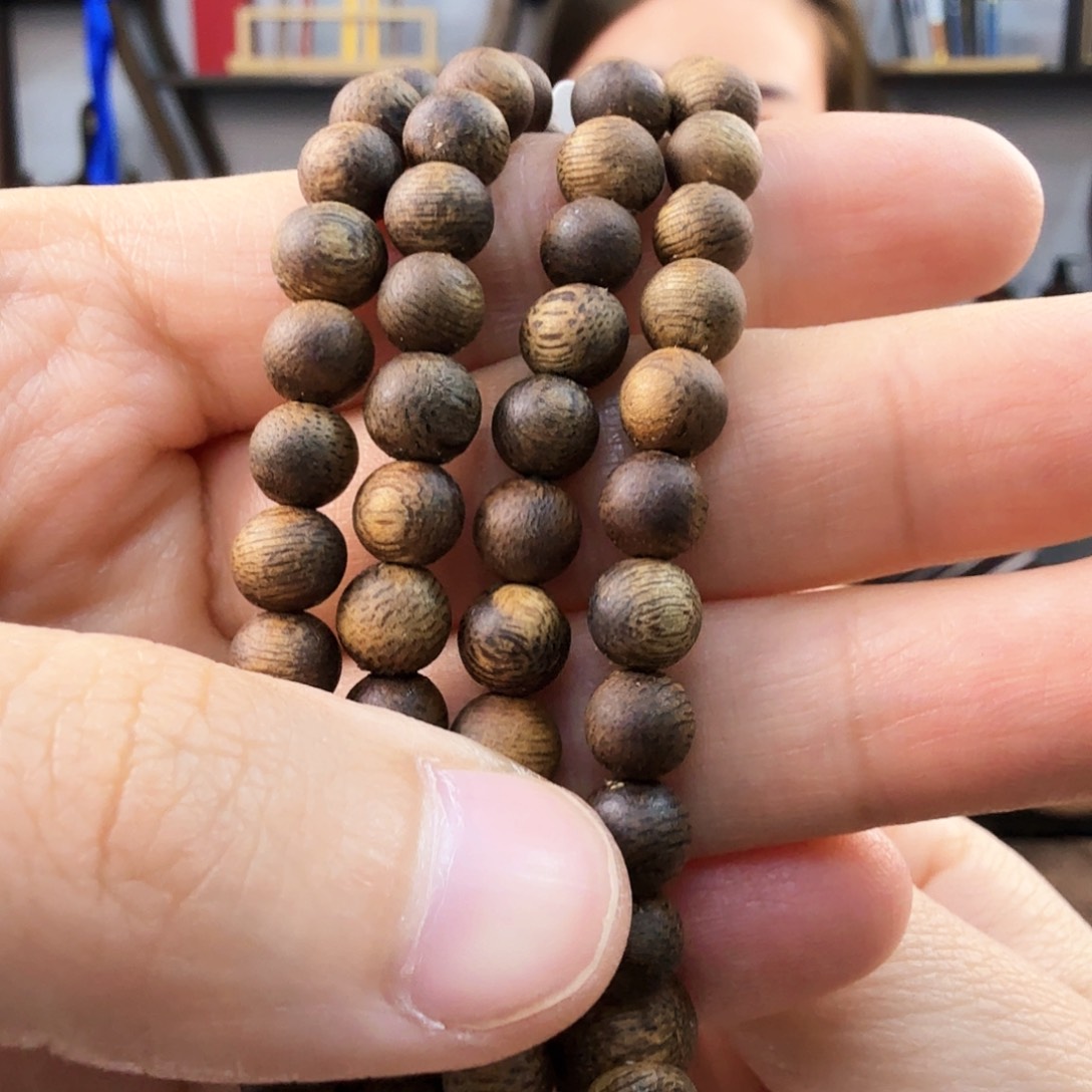 沉香手串丹*沉香多圈手串张勺子沉水浮 多样性发一