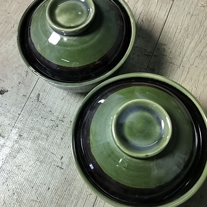 盘瓷片陶瓷杯盘壶碗都有