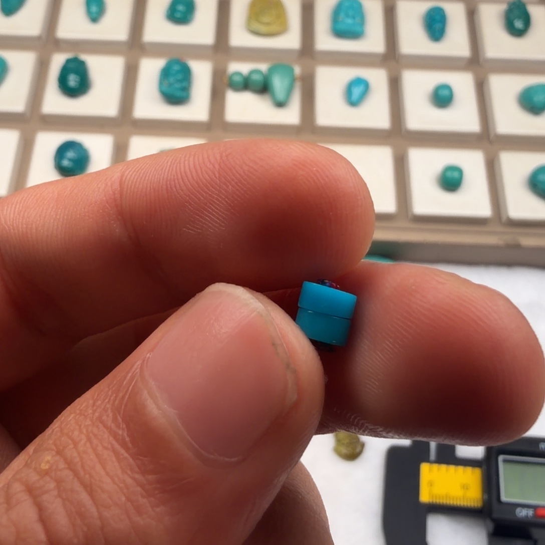 佳****绿松石未镶嵌笔搁