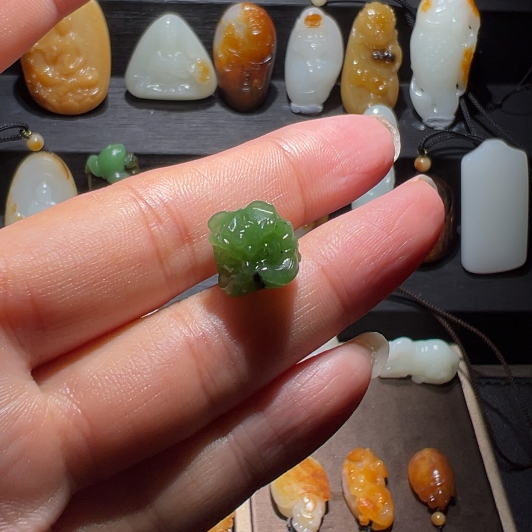 和田玉挂件未镶嵌