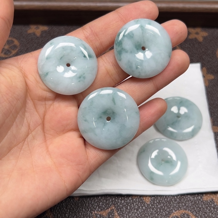 翡翠未镶嵌颈饰翡翠平安扣吊坠