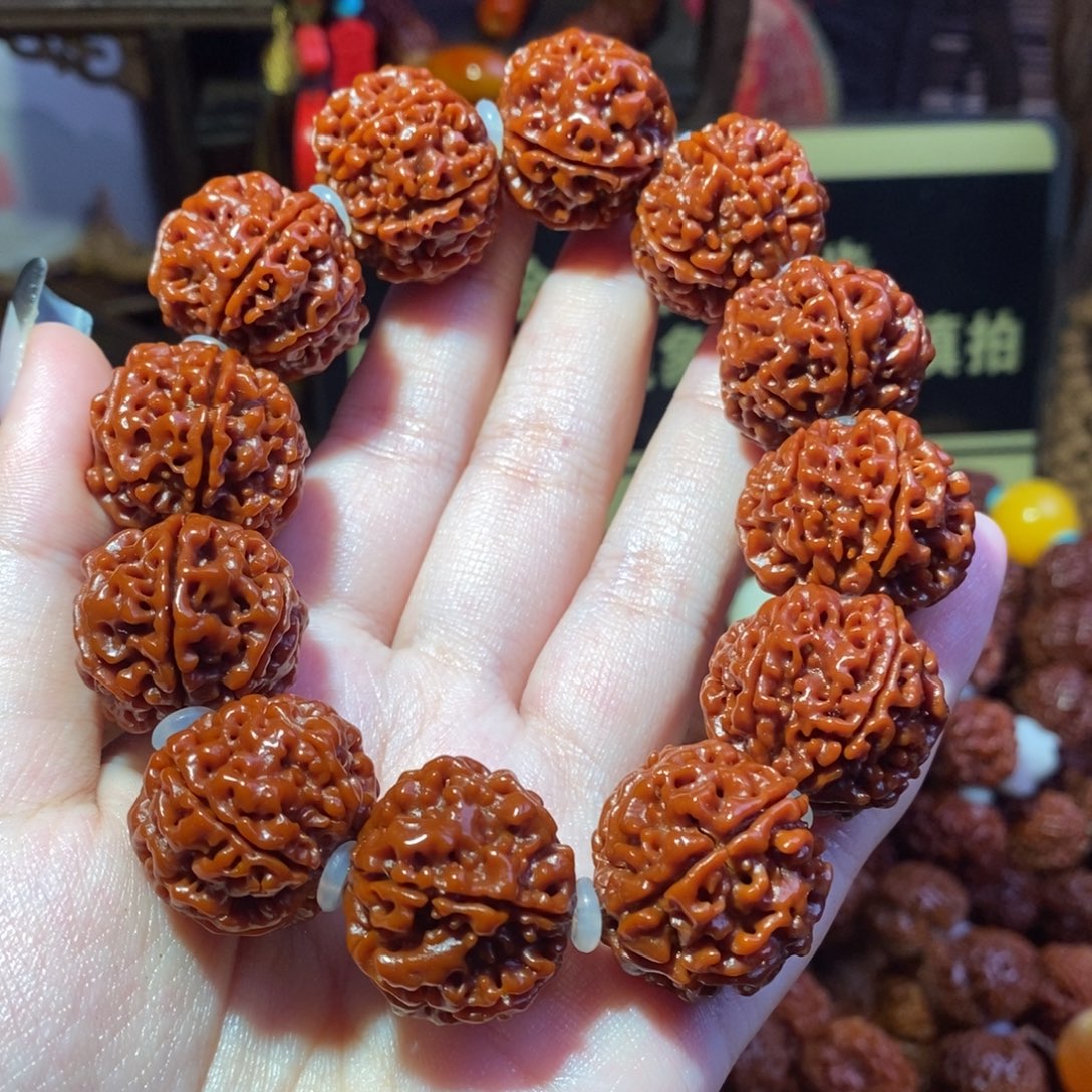 吊坠金刚菩提226原生态玉华