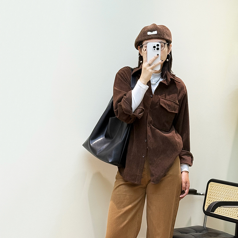 灯芯绒衬衫外套2025秋季新品宽松叠穿上衣洋气极简风设计感上衣