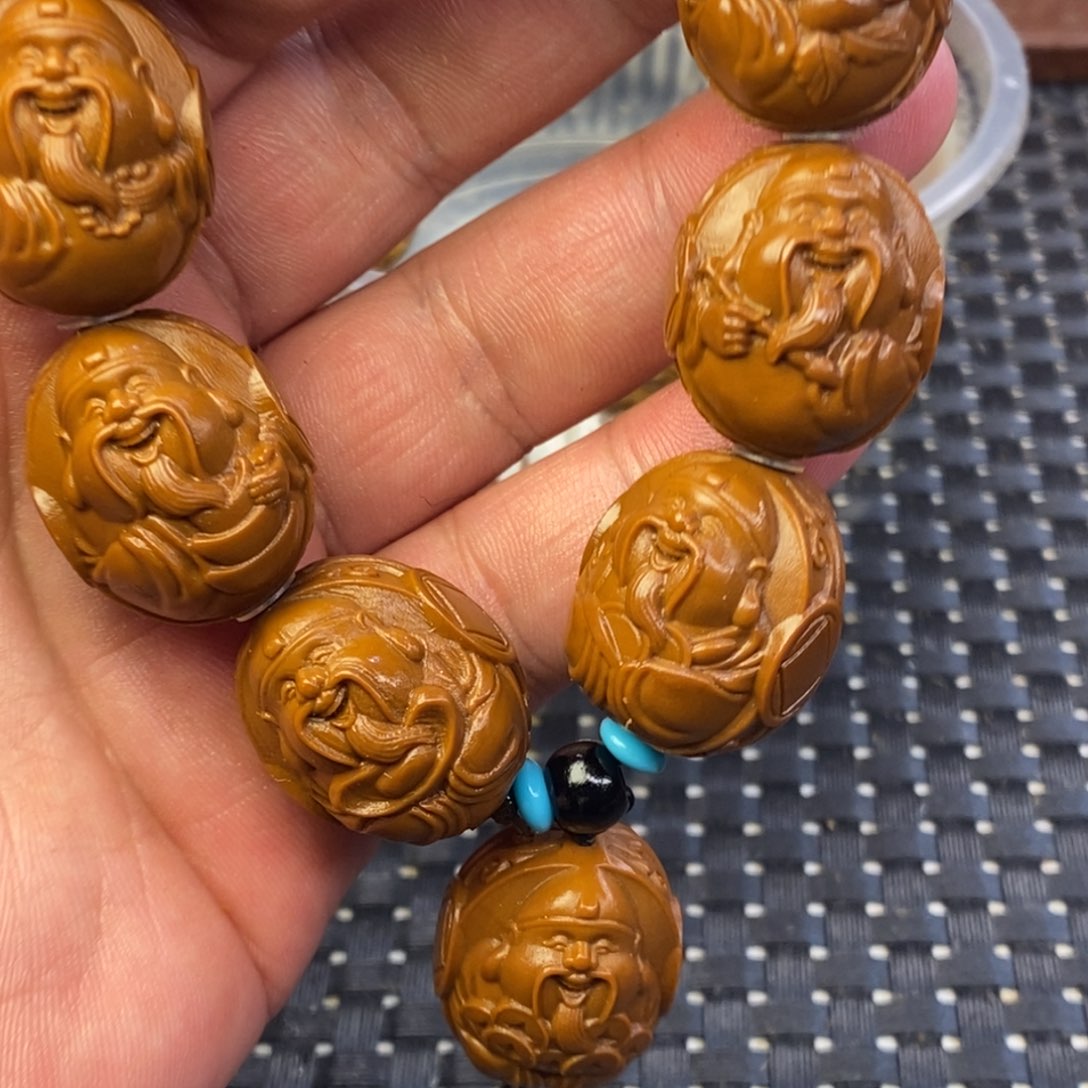 木2.2财迷雕刻手串黄金核