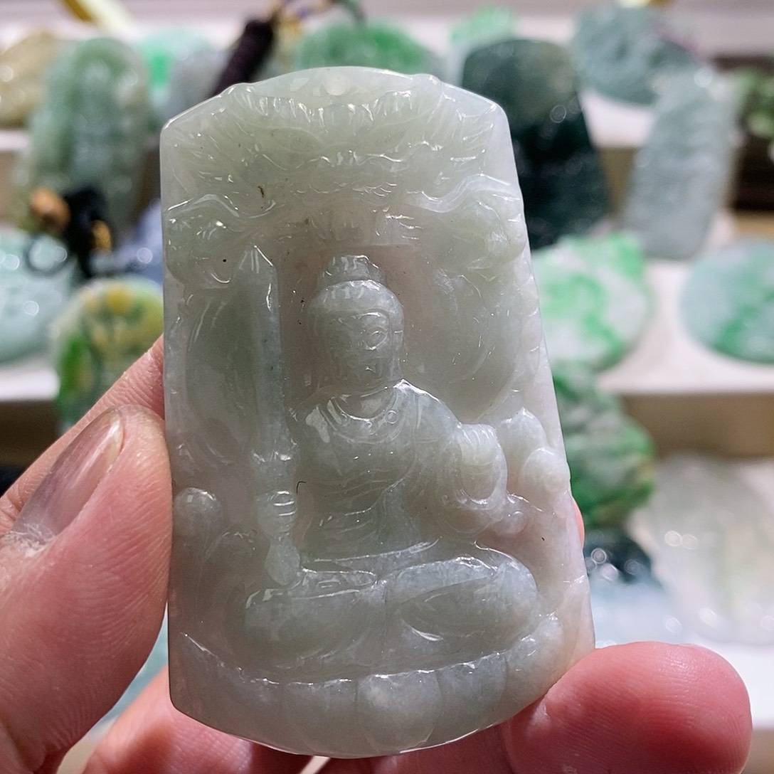 【闪购商品】翡翠颈饰未镶嵌1111111111111