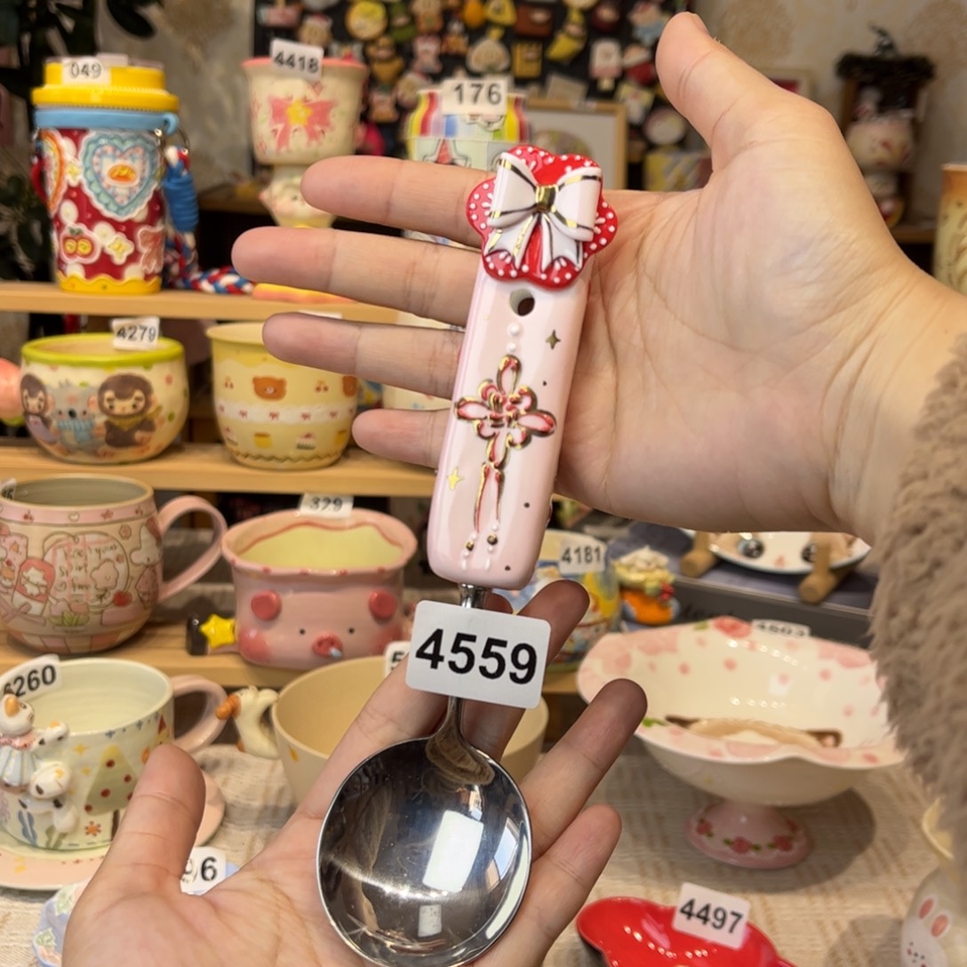 瓷片4559哈哈哈哈哈哈哈