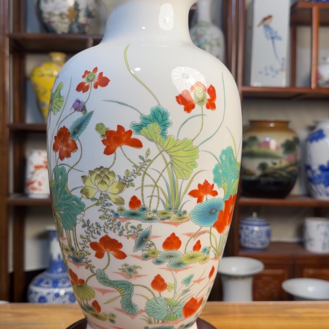 瓶高度35厘米肚径20厘米