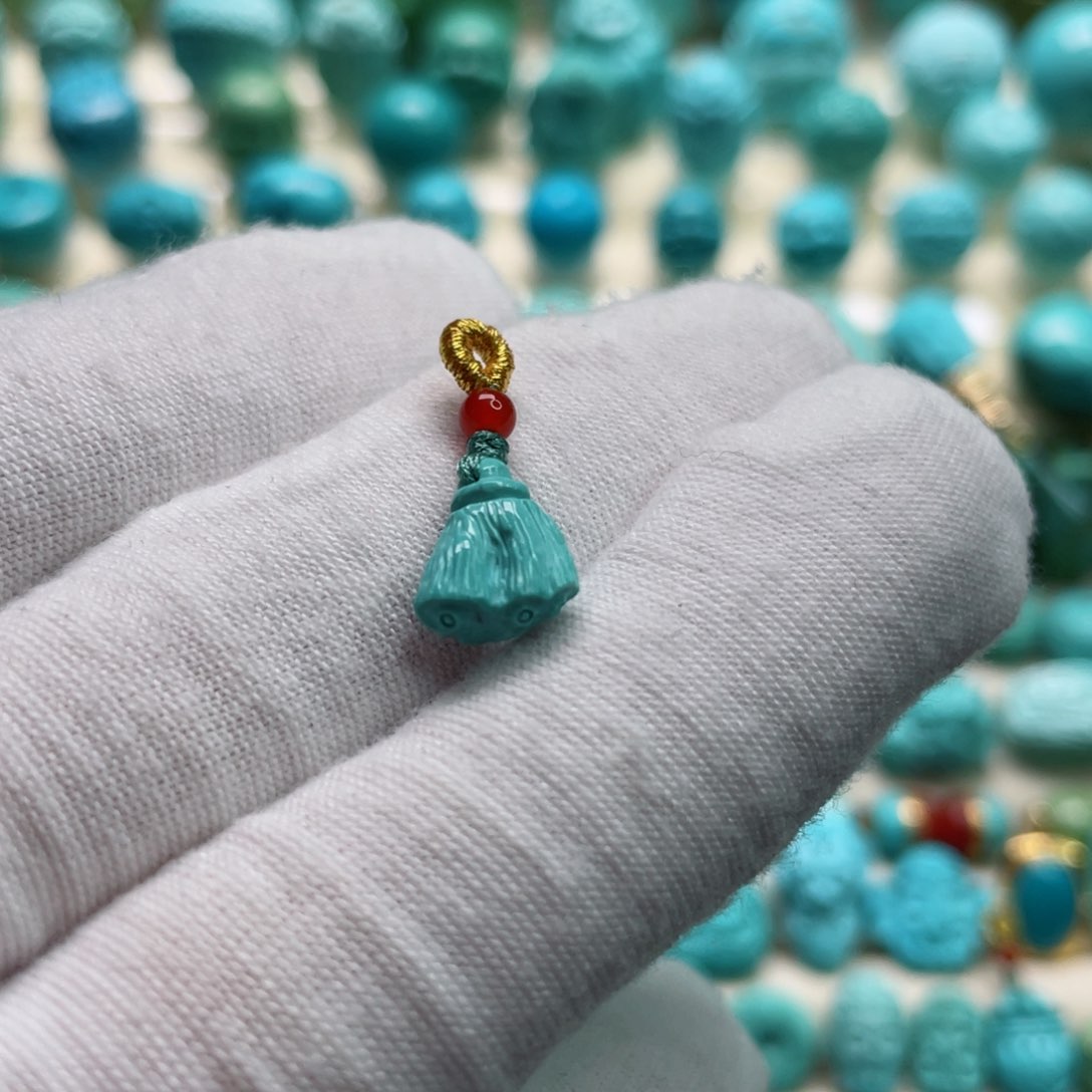 南红玛瑙颈饰未镶嵌