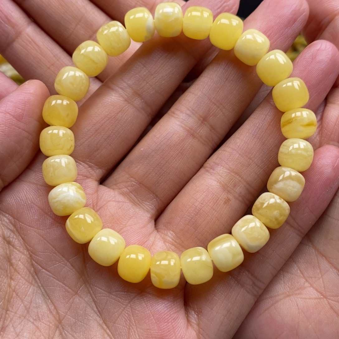 琥珀未镶嵌裸石8+