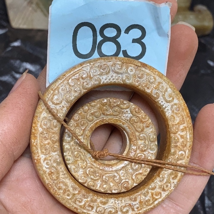 未镶嵌和田玉挂件