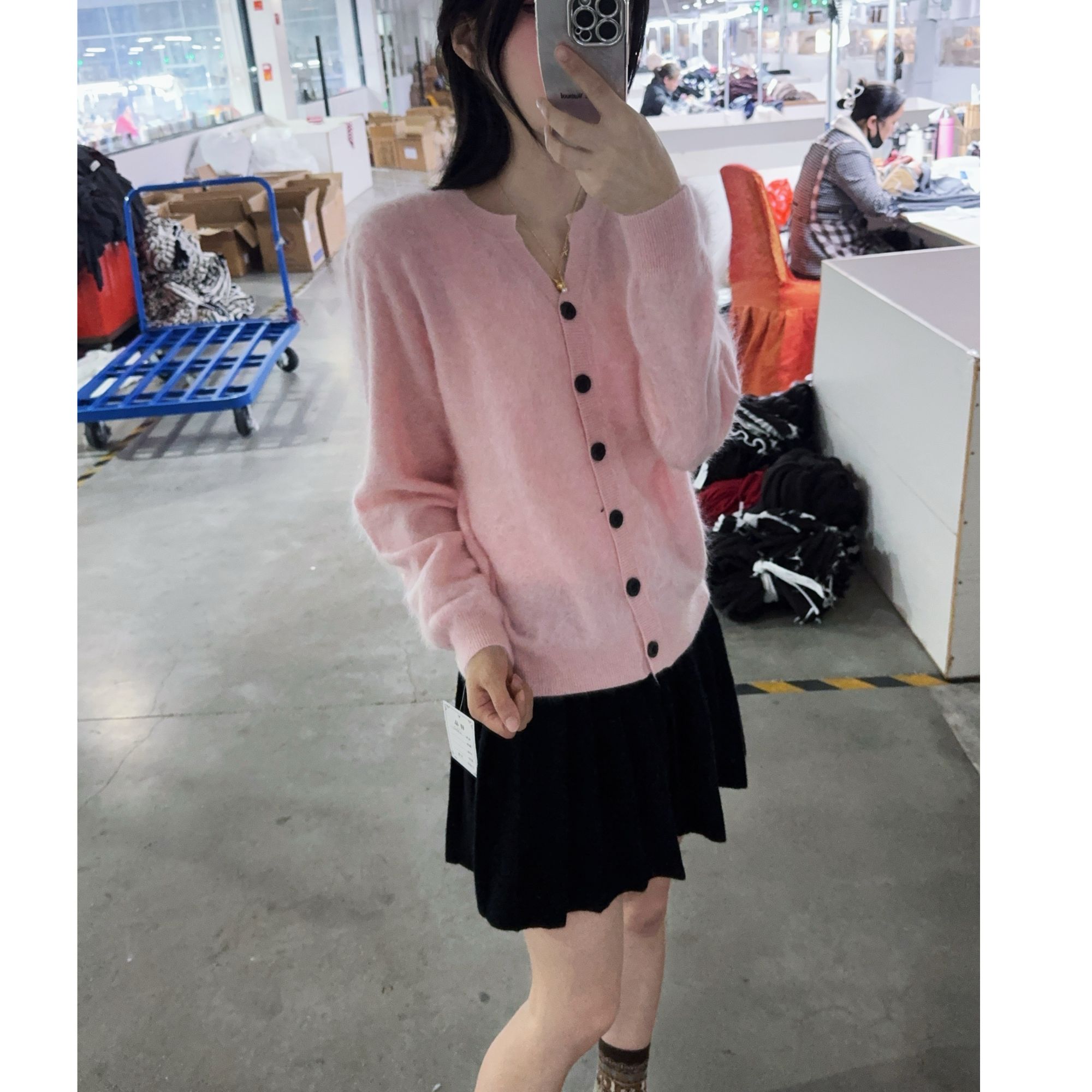 2025【炸总精选】拉毛羊绒时尚圆领百搭针织开衫L603