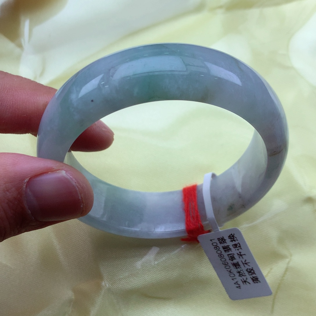 翡翠手镯未镶嵌缅甸翡翠