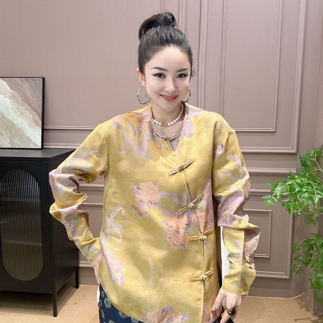 【元素家】春季新款新中式国风女士偏襟鎏金工艺衬衫16693-1