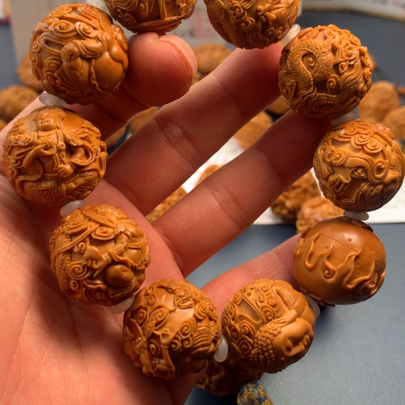 【闪购商品】橄榄核手串/手链→****两九龙核雕