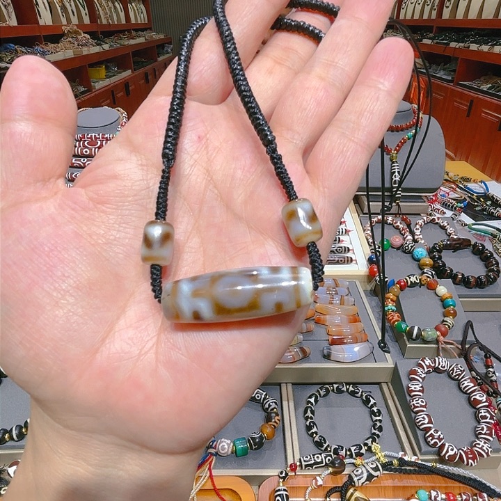 未镶嵌玛瑙/玉髓珠宝奇石