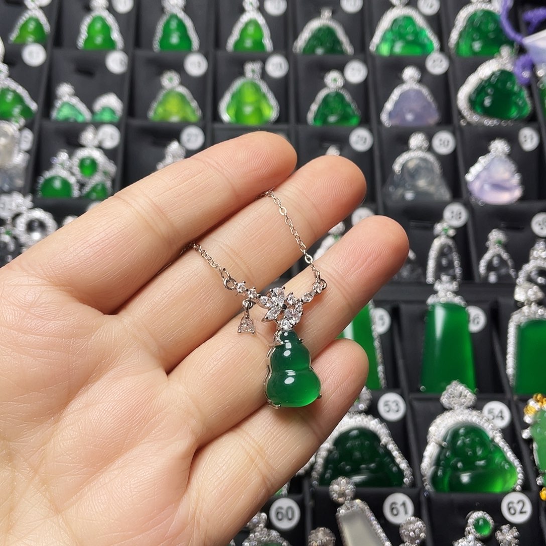 玛瑙/玉髓合金颈饰