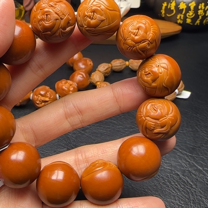 橄榄核手串/手链正圆财神