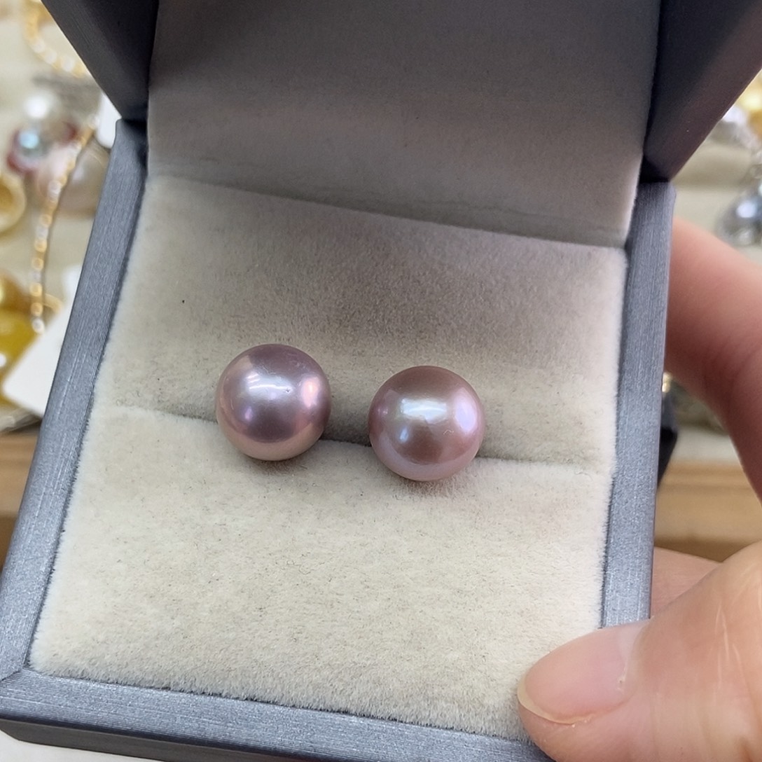 淡水珍珠银S925镶嵌耳饰