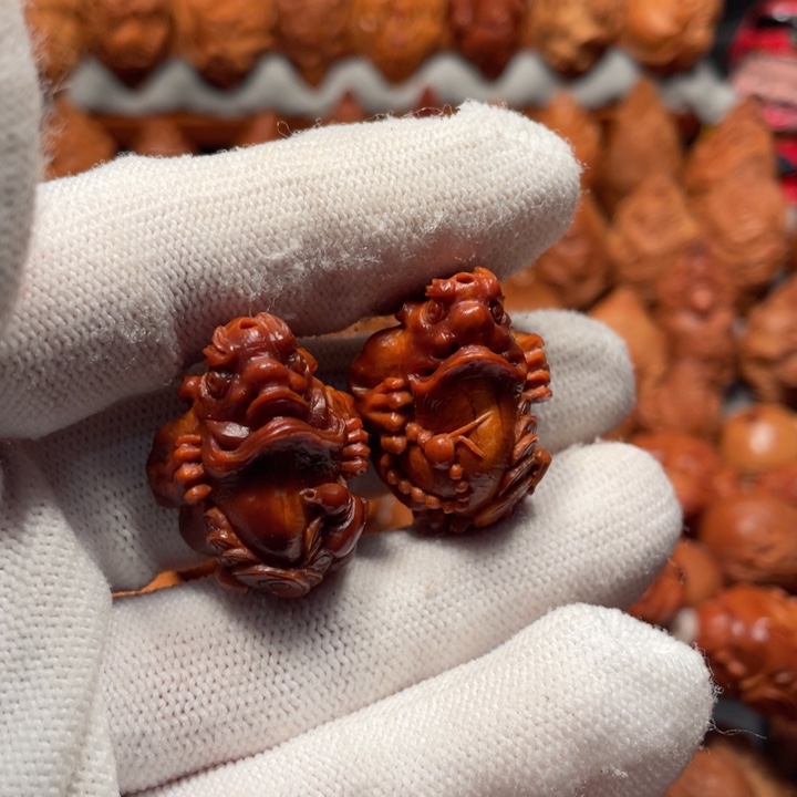 【闪购商品】橄榄核手串/手链招财蛤蟆