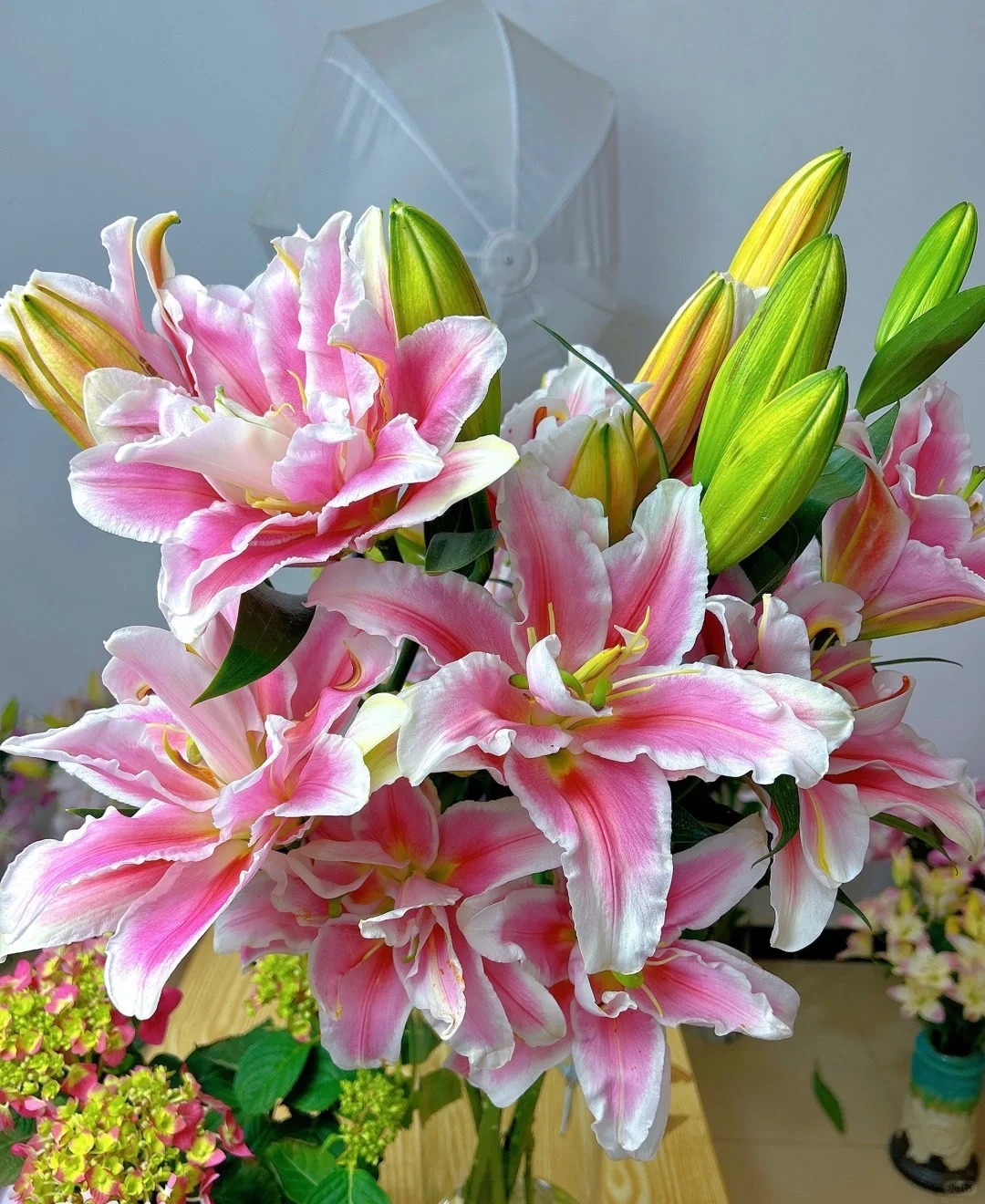 【源头优选】皇宫重瓣百合 任意2单鲜花包邮 发货后不支持退款