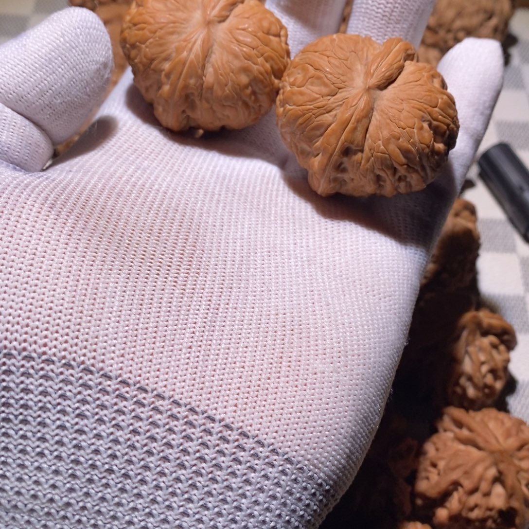 天***2手串文玩核桃元宝