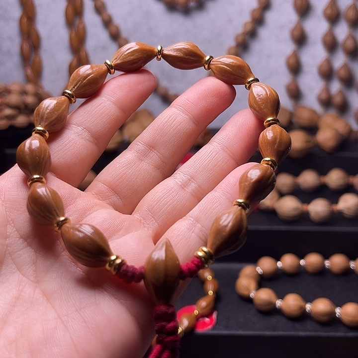 A***c橄榄核手串金瓜子10.18