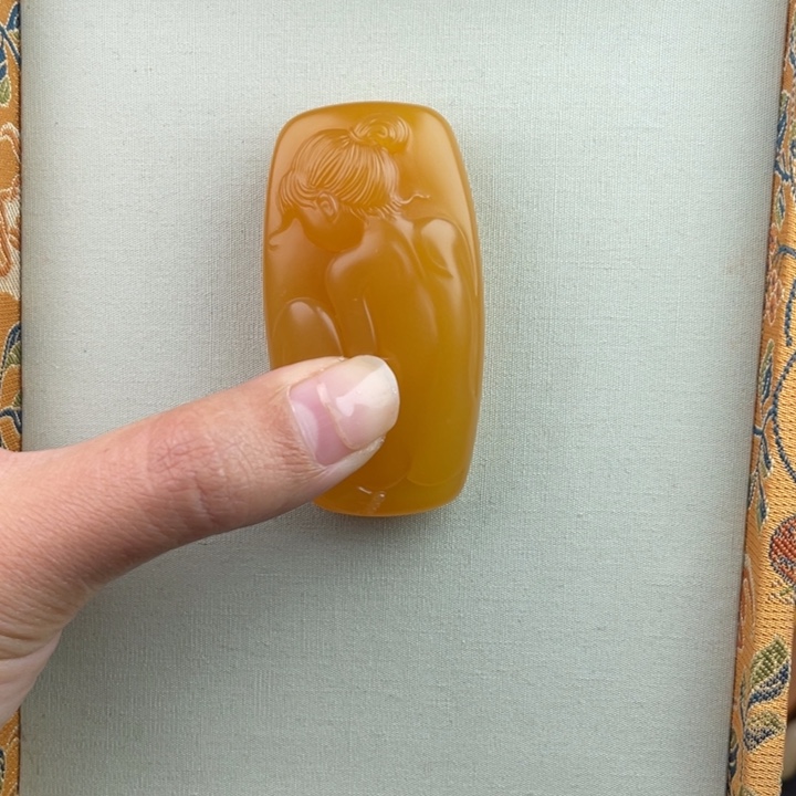 石英质玉（缅黄）手串未镶嵌隔**王