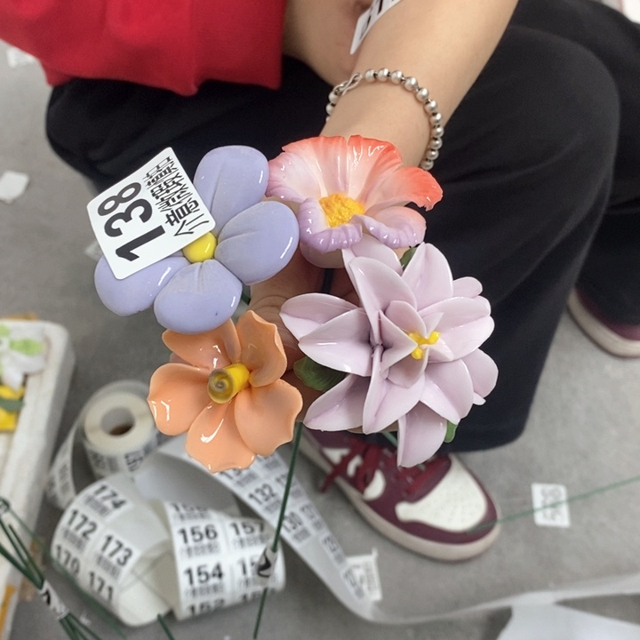 摆件陶瓷材料研究