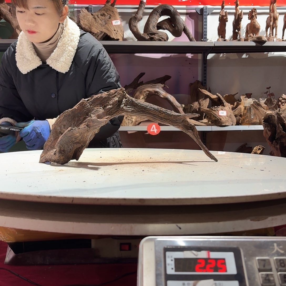 鑫品沉木不包损不包邮尕*6786