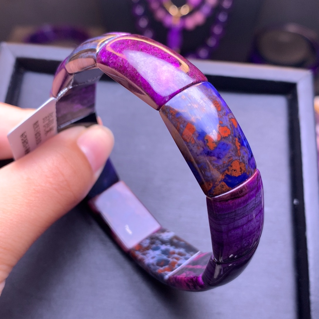 未镶嵌苏纪石（舒俱来）手牌