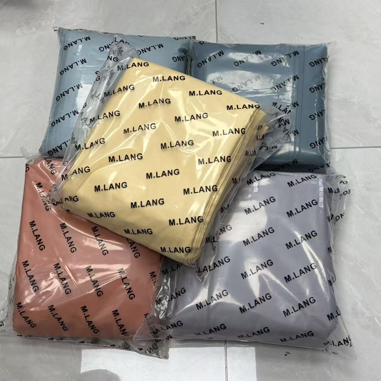 专享【京かわ会社】匹马棉贡缎提花纯棉四件套 不挑花色 微瑕 爱马仕