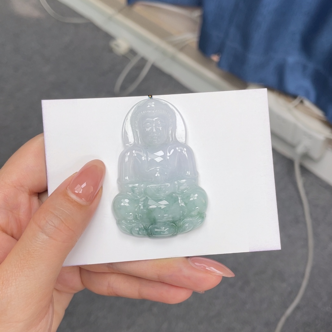 翡翠颈饰未镶嵌观音