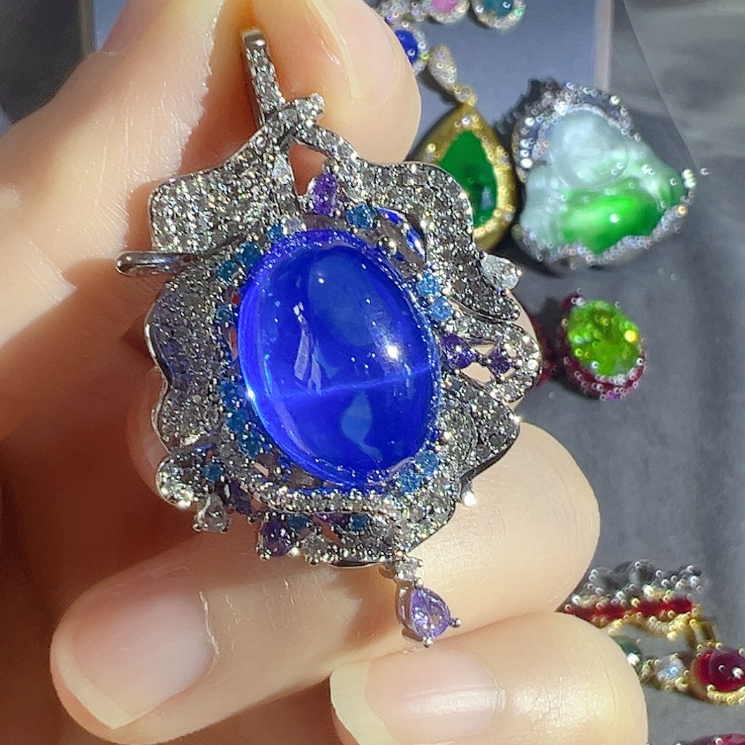 花岗石钨合金红色蓝色戒指