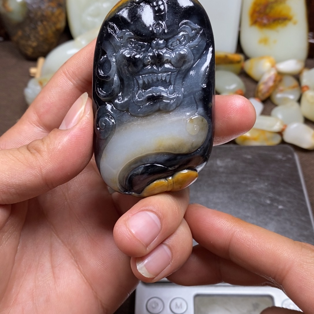 和田玉未镶嵌挂件